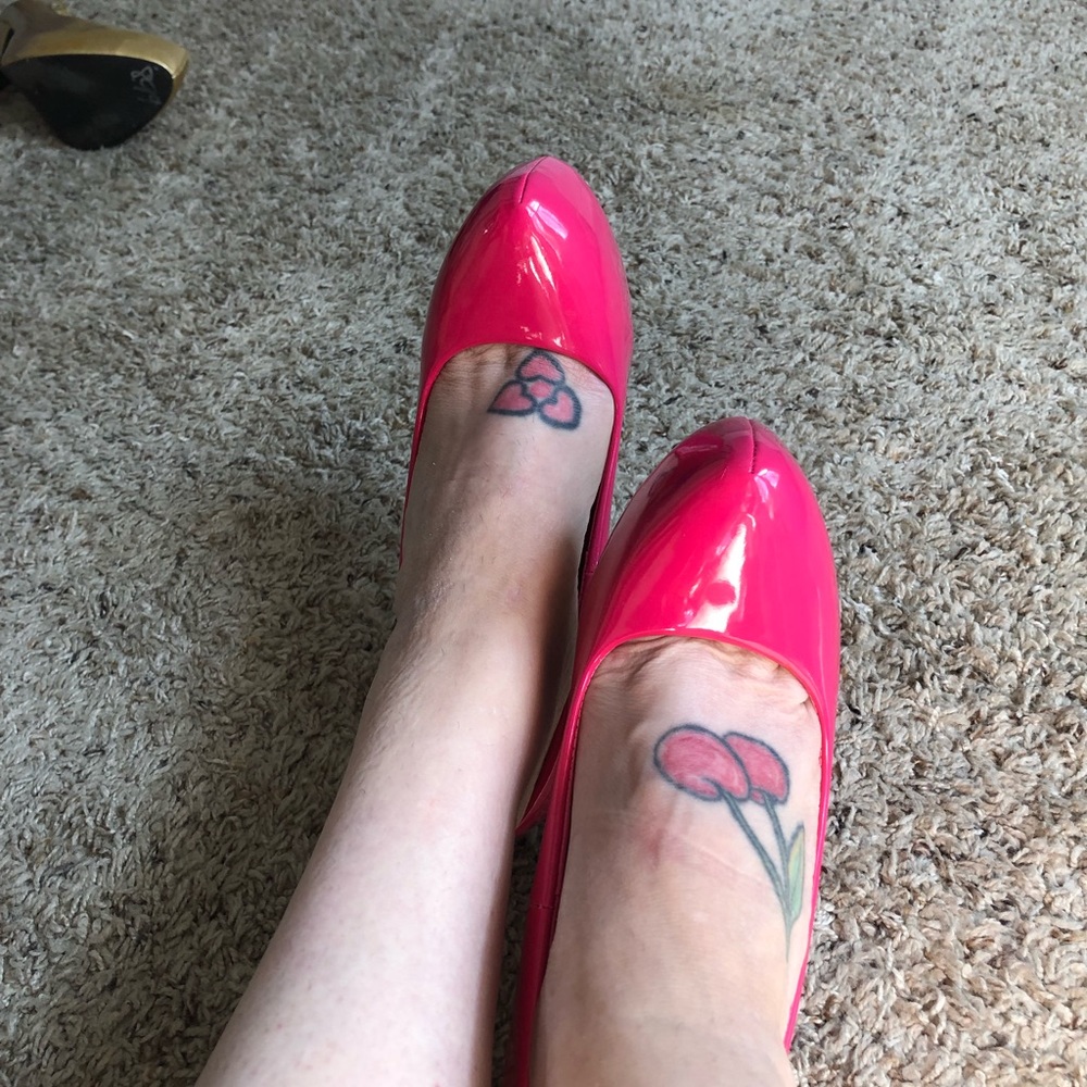 Hot pink heels Perfect for Valentine’s Day❤️❤️